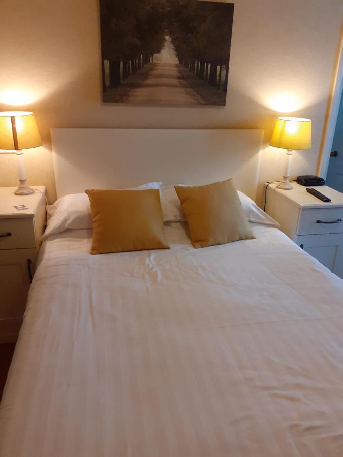 Crossroads House Hotel Карлайл Екстериор снимка