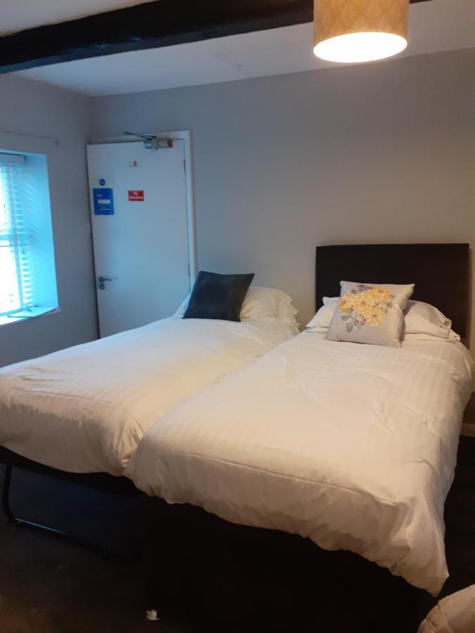 Crossroads House Hotel Карлайл Екстериор снимка